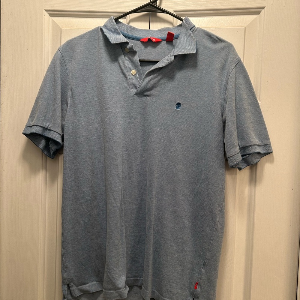 Izod Blue Polo Shirt with Classic Collar and Short Sleeves